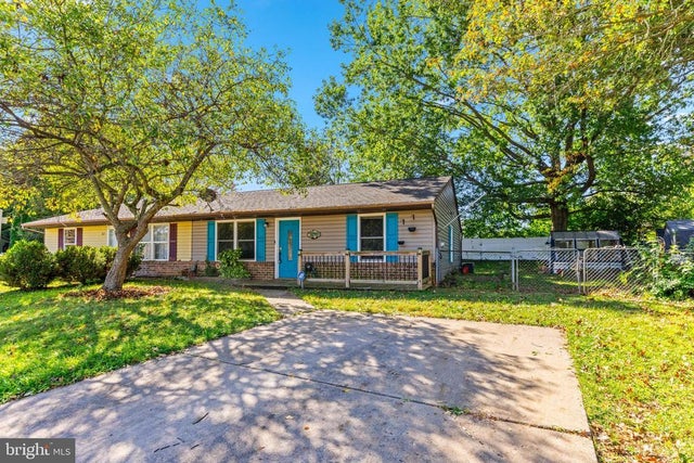 825 Johahn Dr, Westminster