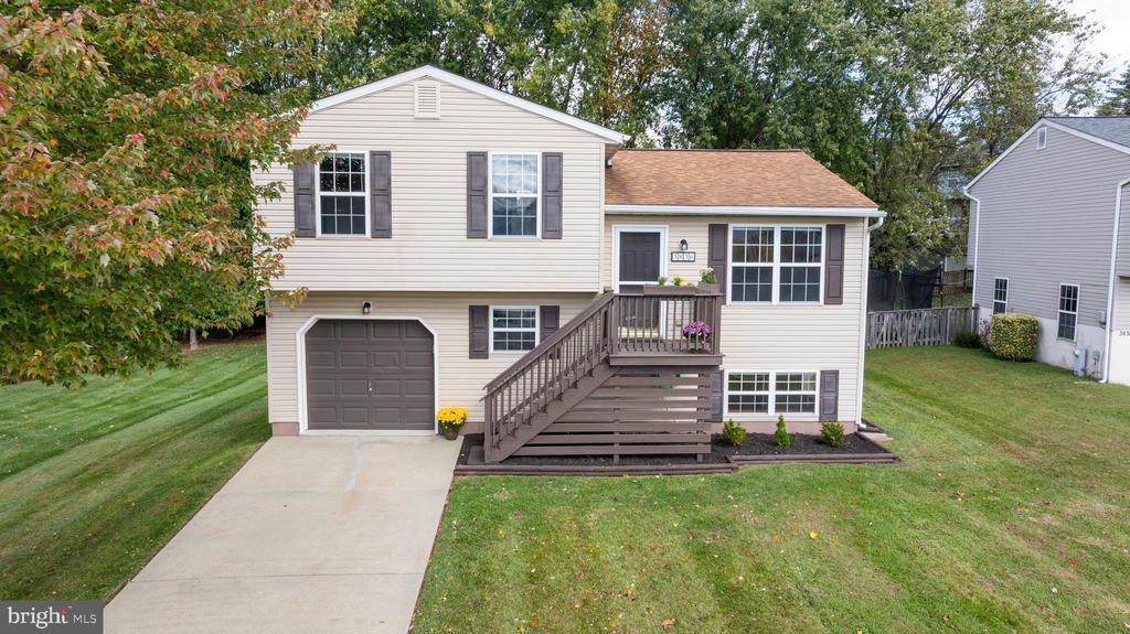 3836 Dakota Rd, HAMPSTEAD