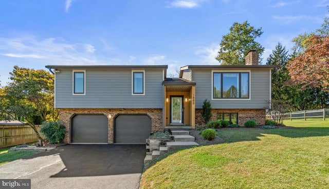 1888 Jasmine Ct, Sykesville