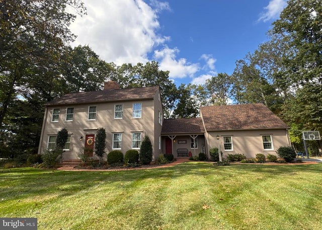 2472 Fairway Oaks Ct, Hampstead
