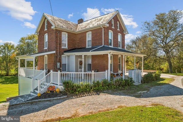 3725 Maple Grove Rd, Manchester