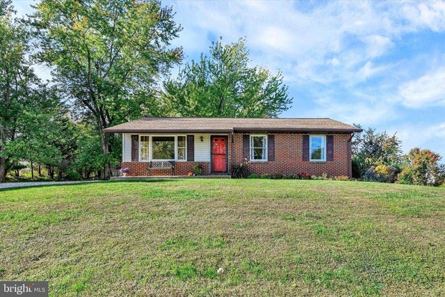 3492 Woodholme Dr, Hampstead