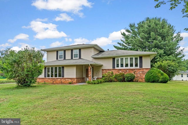 5134 Perry Rd, Mount Airy