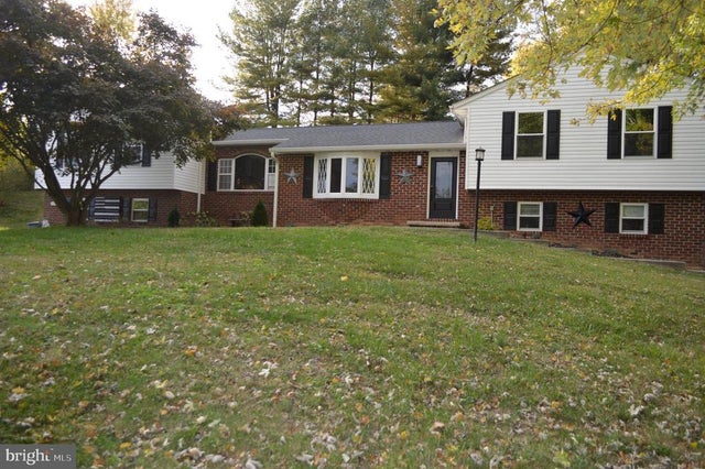 1414 Old New Windsor Rd, New Windsor