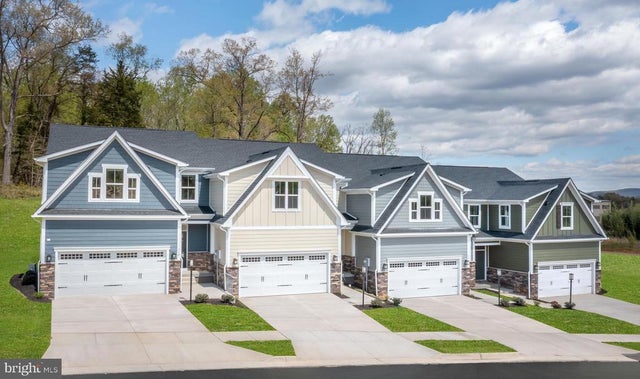 6060 Lancing Dr, Sykesville