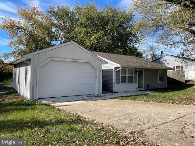 3247 Grafton St, Manchester