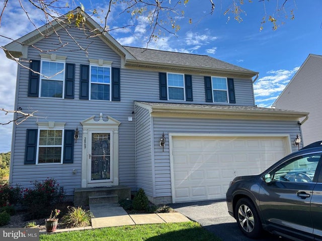 2869 Mahla Ct, Manchester