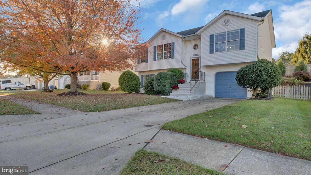 1175 Caton Rd, HAMPSTEAD