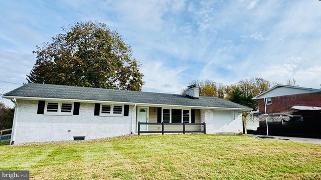 819 Fairfield Ave, Westminster