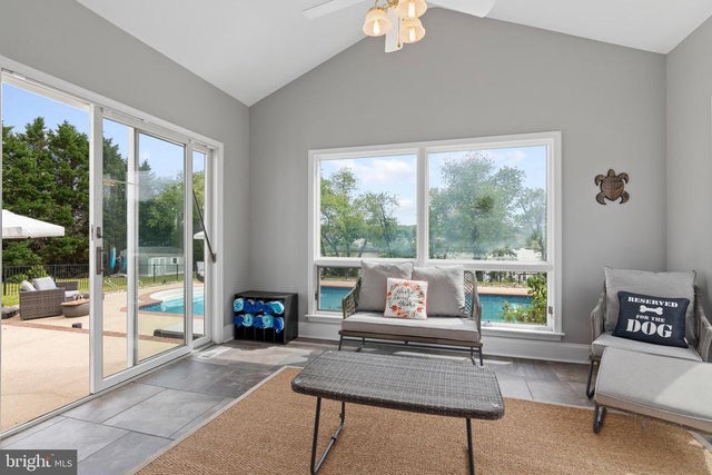 6011 Sunnyside Ct, East New Market