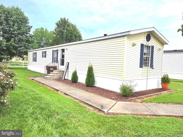 2614 Brian Circle, Cambridge