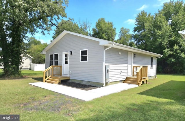 1304 Rainbow Ave, Cambridge