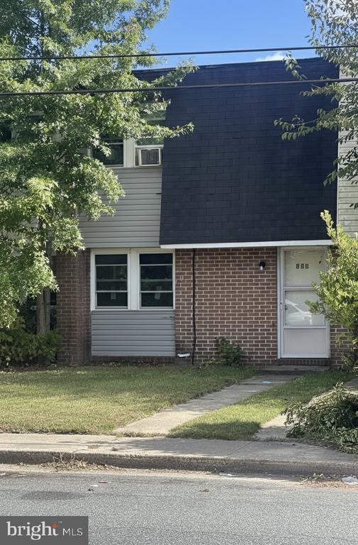526 Leonards Ln, Cambridge