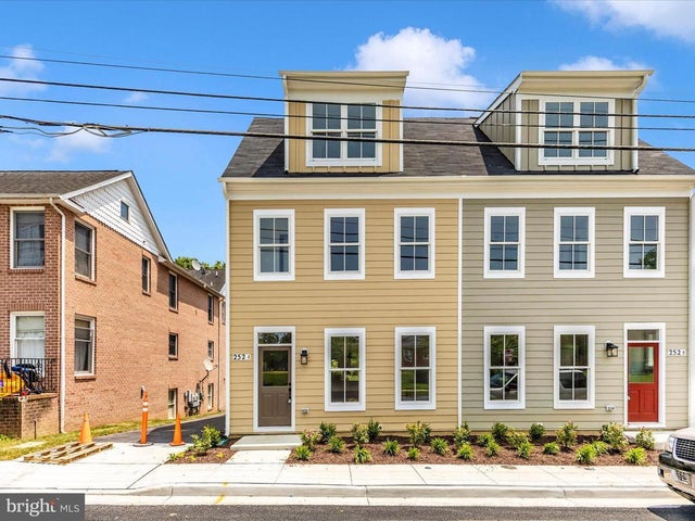252-a S Carroll St, Frederick