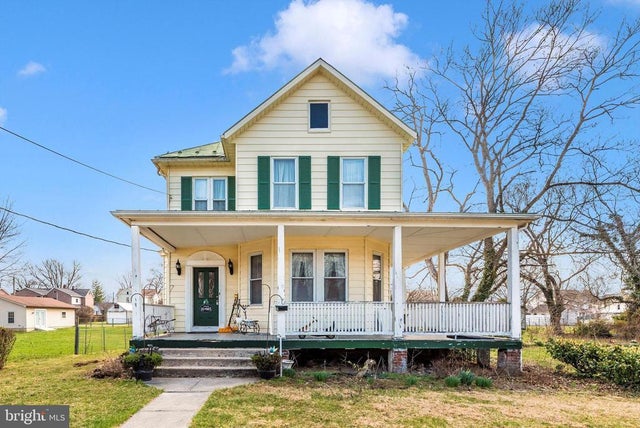 16 Lombard St, Thurmont