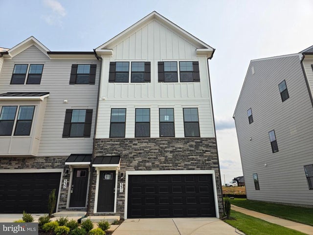 331 Ensemble Way, Frederick