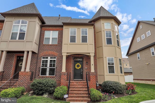 1144 Holden Rd, Frederick