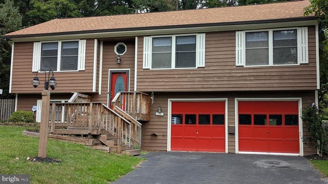 10367 Hedgeapple Bnd, New Market