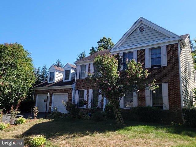 100 Rose Garden Way, Frederick