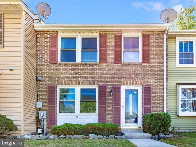 154 Fairfield Dr, Frederick