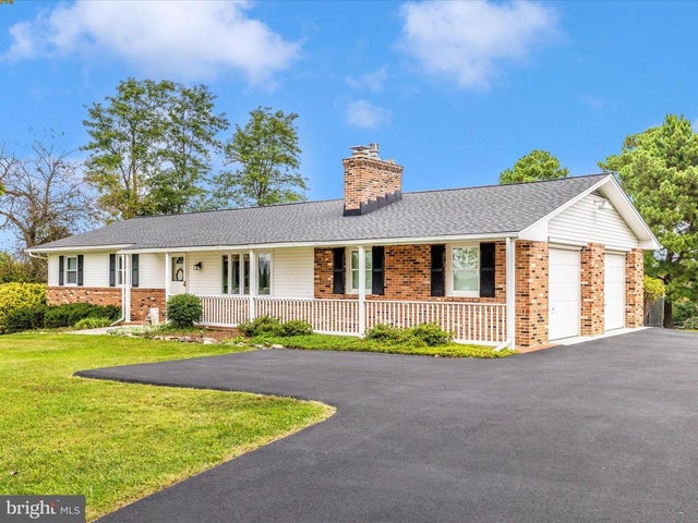 12396 Lee Hill Dr, Monrovia