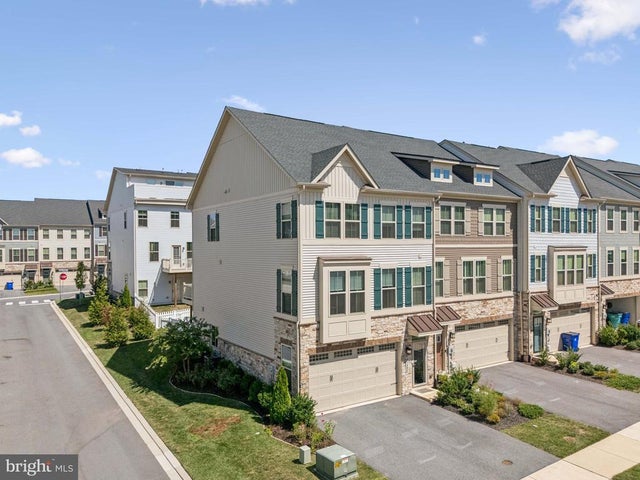 6120 Aster View Ln, Frederick