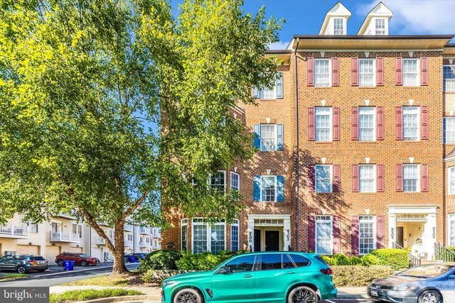 9500 Hyde Pl #9500, Frederick