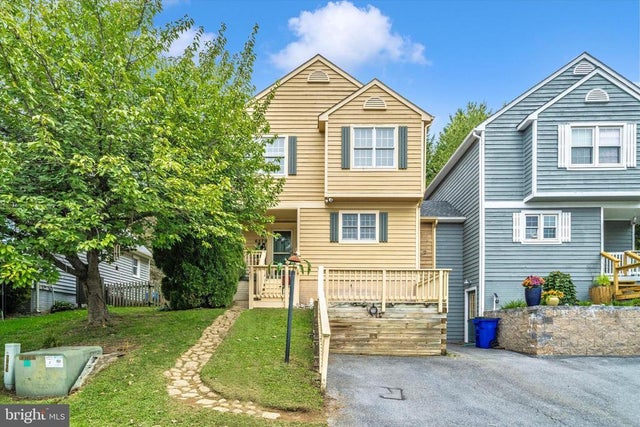 6579 Edgewood Rd, New Market