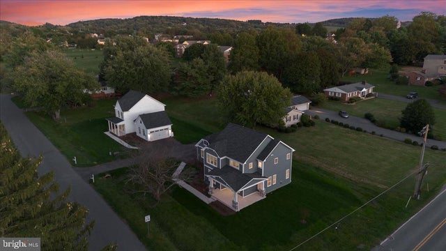 3801 Brook Dr, Jefferson