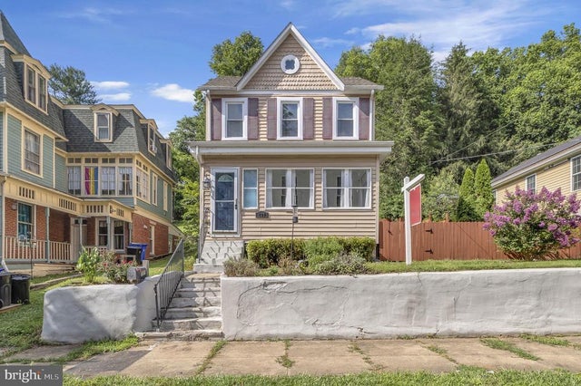 709 E Potomac St, Brunswick