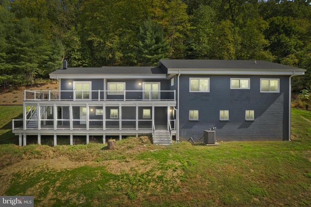 4117 Crow Rock Rd, Myersville