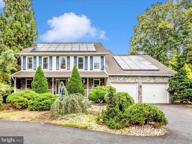 5858 Woodville Rd, Mount Airy