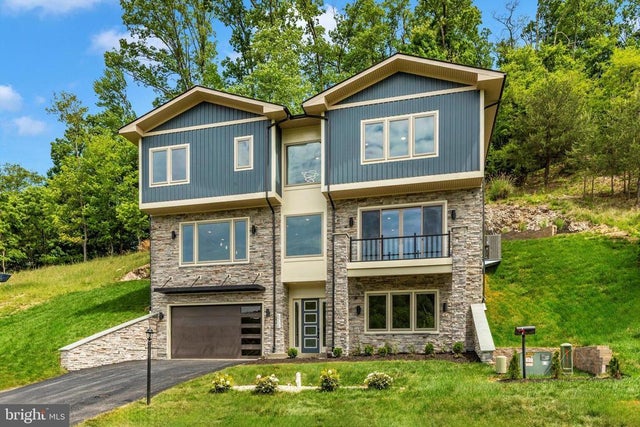 6742 Accipiter Dr, New Market