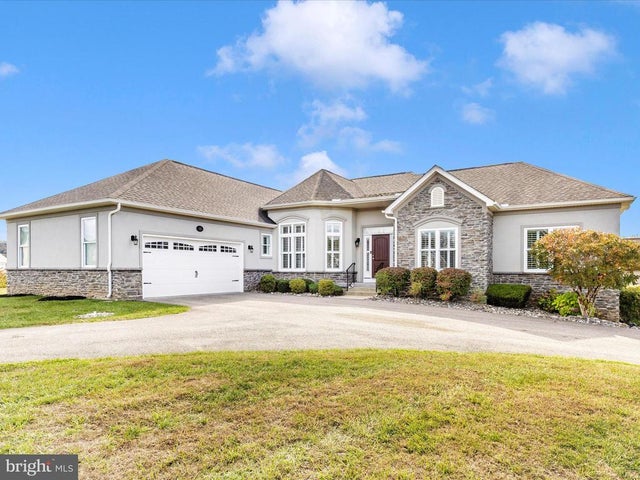 11 Gladhill Dr, Middletown