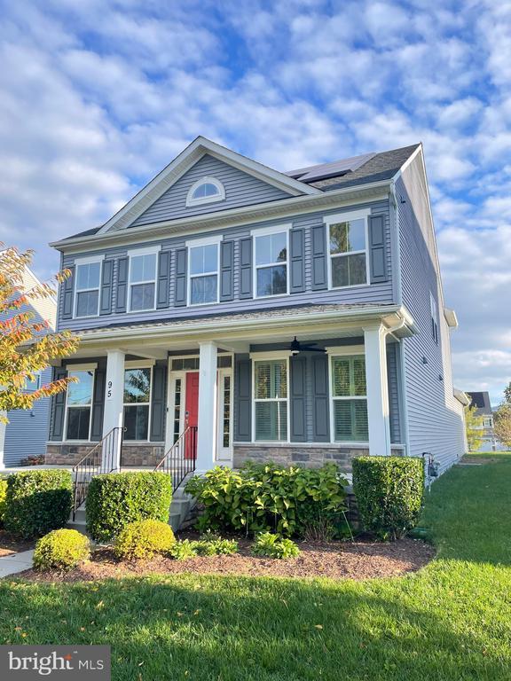 95 E Green St, Middletown