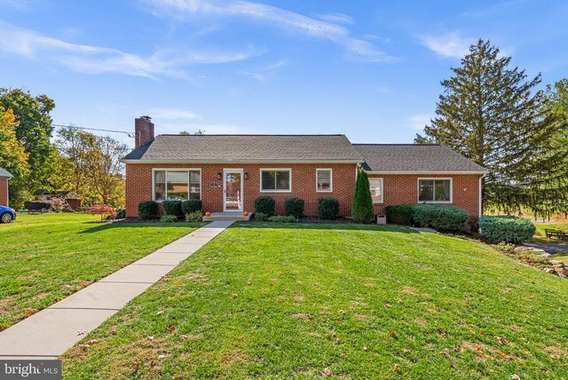 8 Walnut St, Myersville