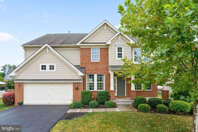 1734 Fletchers, Point Of Rocks