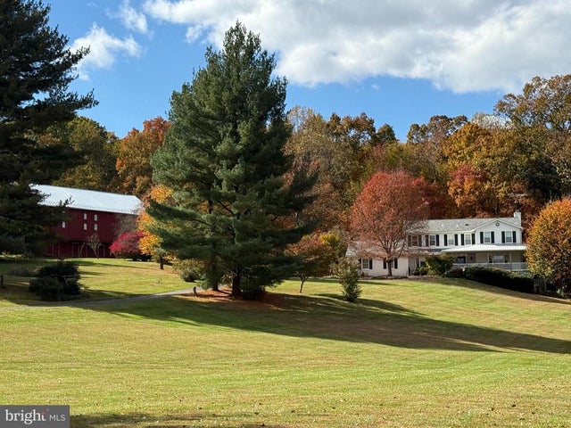 4308 Moxley Valley, Mount Airy