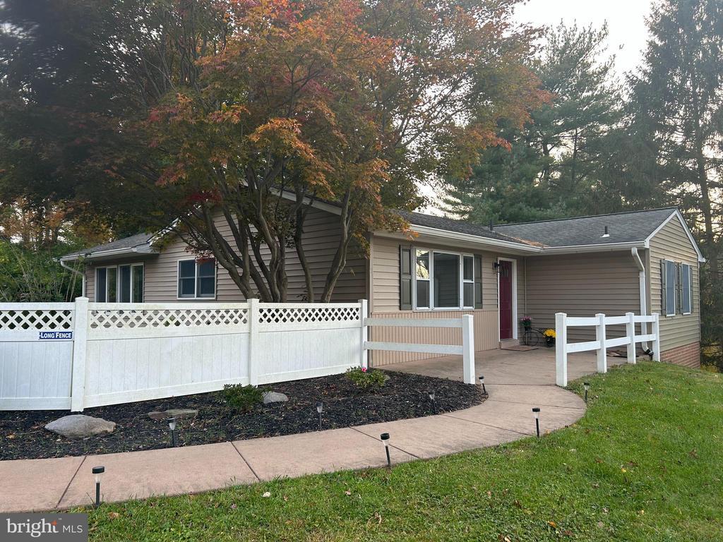 3010 White Pine Dr, MONROVIA