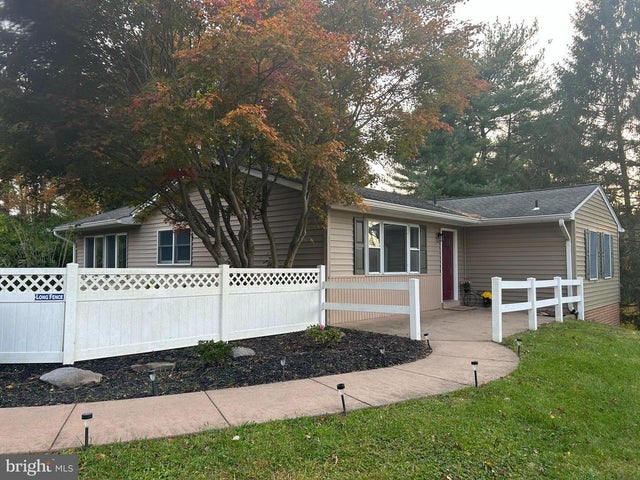 3010 White Pine Dr, Monrovia