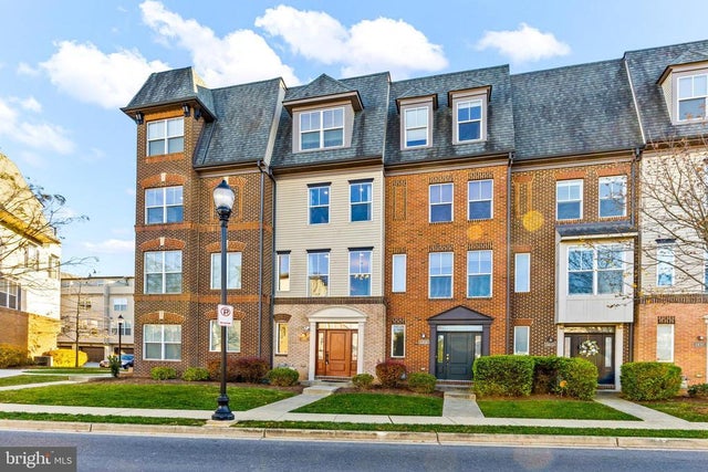 1416 Wheyfield Dr, Frederick