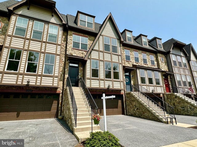 6967 Country Club Ter, New Market