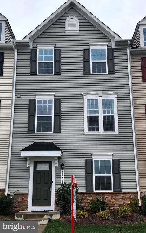 1604 Broadford Park St, Frederick