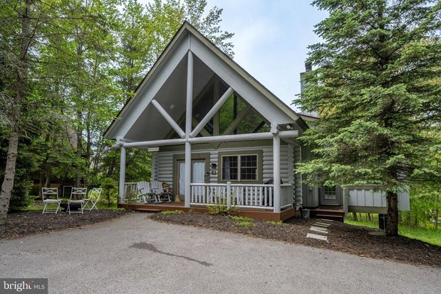 65 Village Dr #6, Oakland