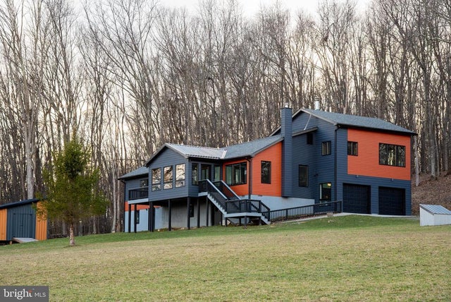 355 Lonesome Pine Rd, Oakland