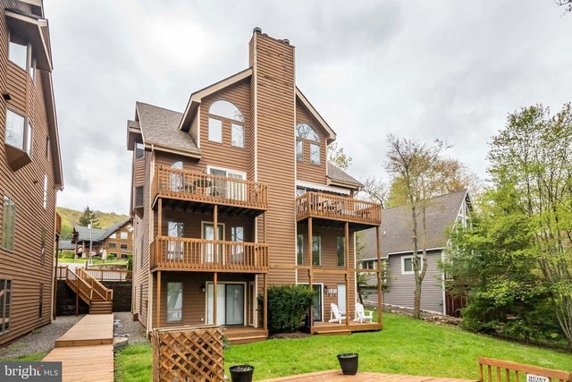 5 Hartwood Dr #h, Mc Henry