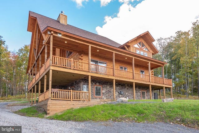 37 Ridgeline Trl, Mc Henry