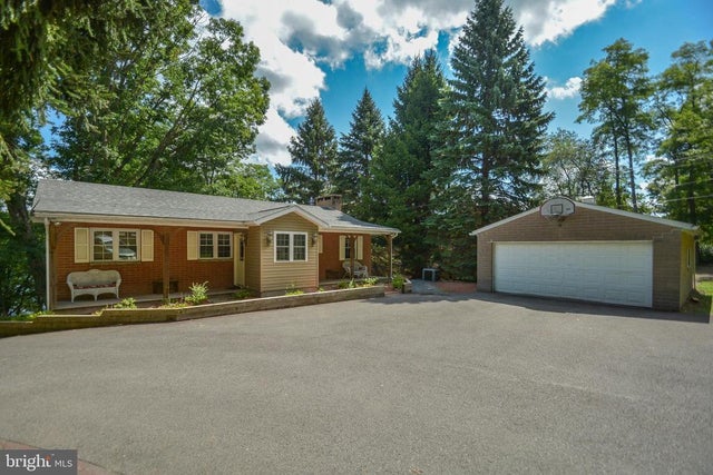 1417 Marsh Hill Rd, Mc Henry