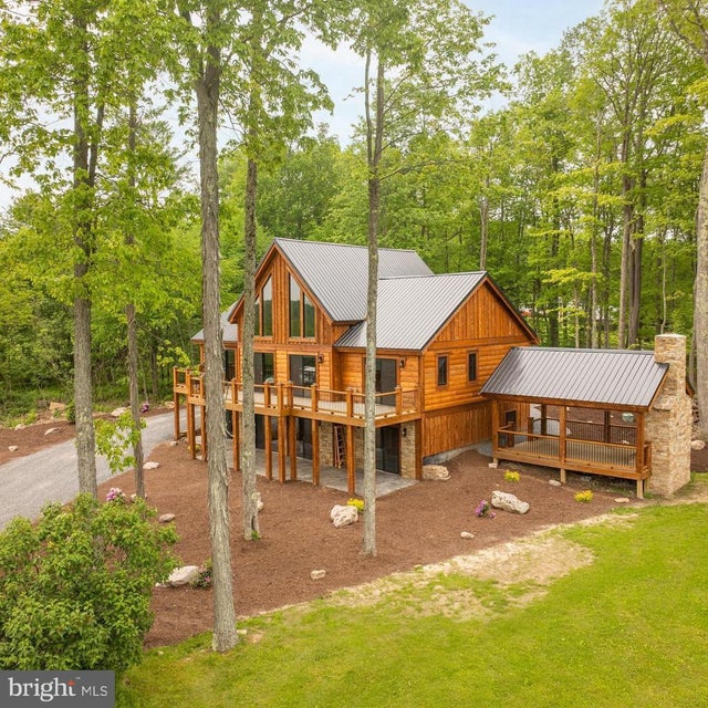 52 Dam View Dr, Oakland