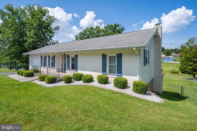 1056 Sunrise Dr, Oakland